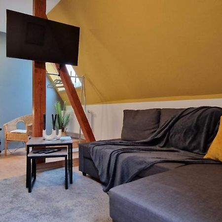 Central-Living Yellow - Wifi - Netflix - City Essen Luaran gambar