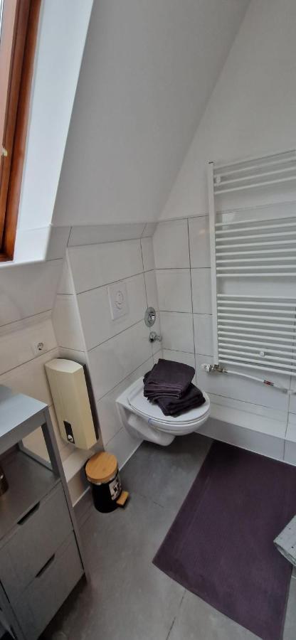 Central-Living Yellow - Wifi - Netflix - City Essen Luaran gambar