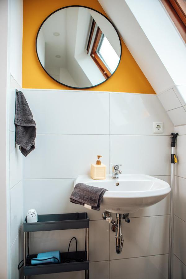 Central-Living Yellow - Wifi - Netflix - City Essen Luaran gambar