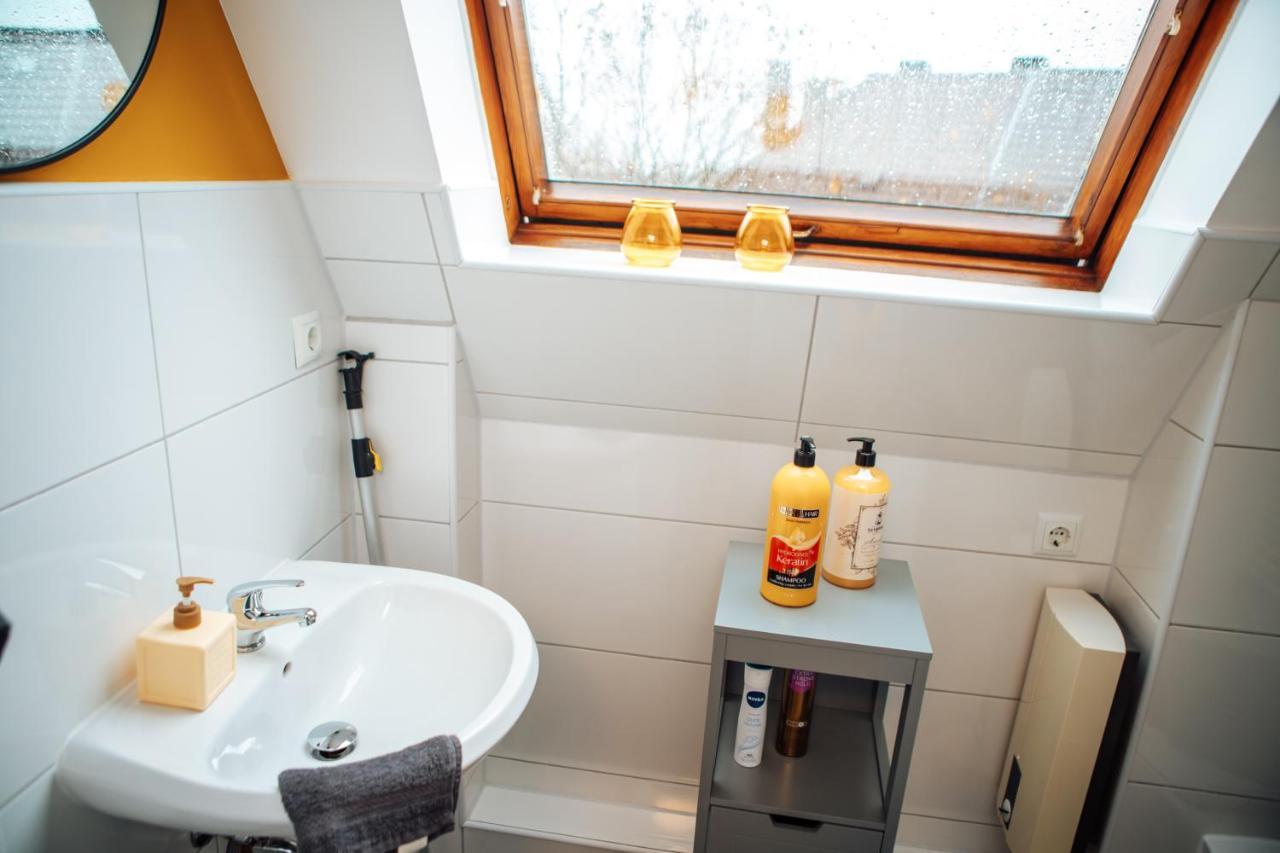 Central-Living Yellow - Wifi - Netflix - City Essen Luaran gambar